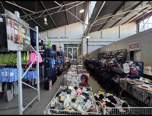 3,360M² WAREHOUSE FOR SALE IN OPHIRTON